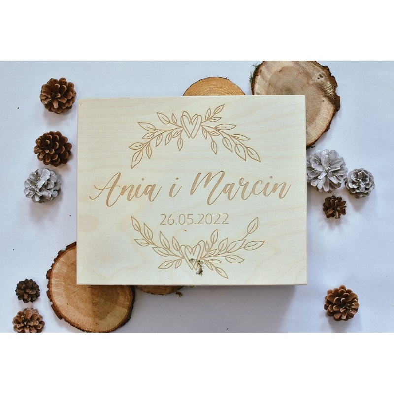 Drewniana skrzynka na 3 wina –prezent na każdą okazję