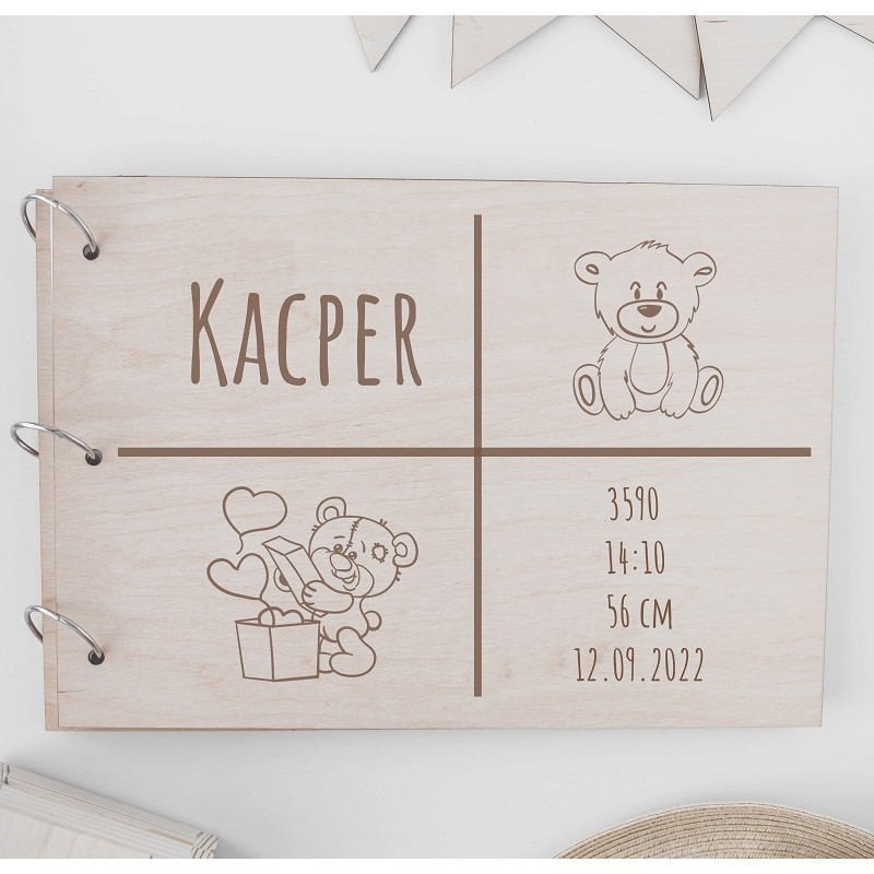 Album na roczek – drewniany pamiętnik na pierwsze wspomnienia